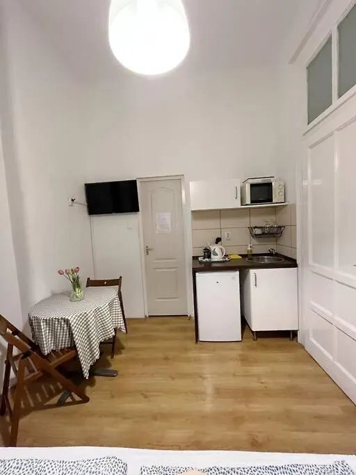 12# Sunflower Cozy Apartment Budapest