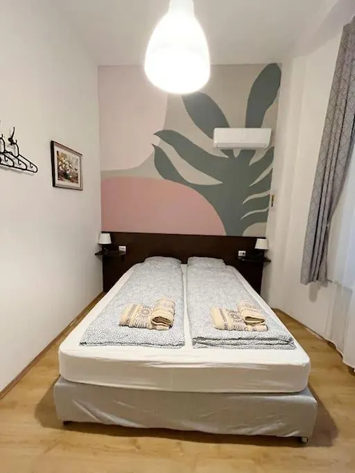 12# Sunflower Cozy Apartment Budapest Hungría